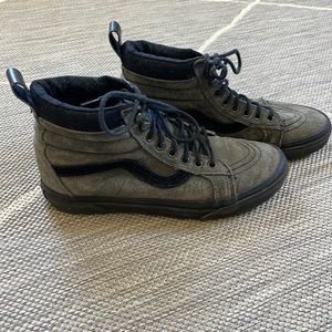 Vans Hi-Skate shoes women’s size 8